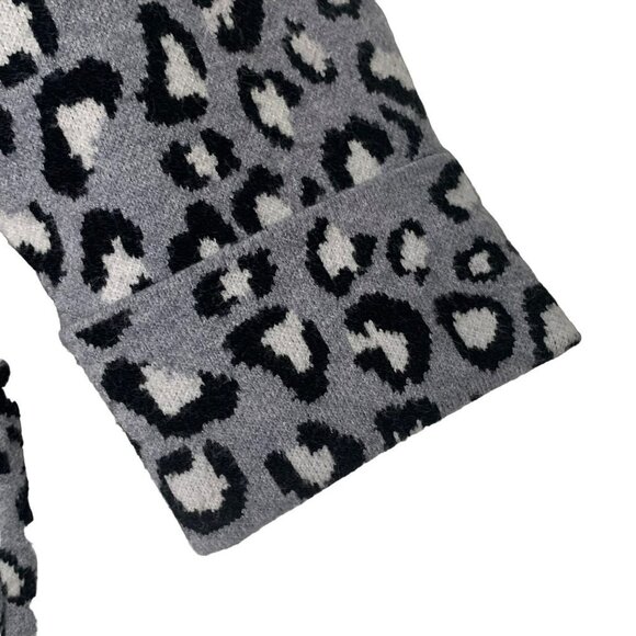 Tahari Leopard Animal Print 3/4 Cuffed Sleeve Sweater - Picture 5 of 10